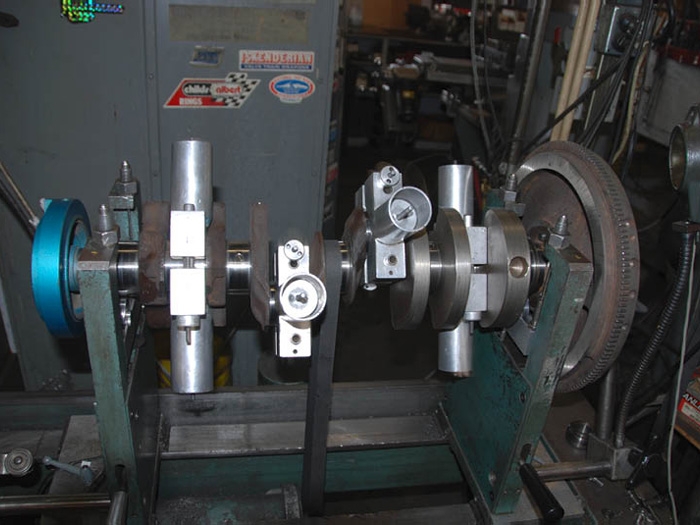 Tour of an Engine Rebuild Shop (Part 5 Pistons, Rods, Crankshafts and